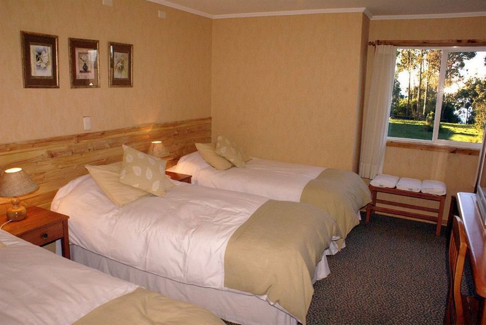 Hotel Borde Lago 푸에르토바라스 외부 사진