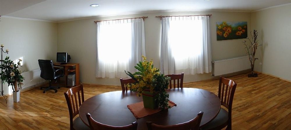 Hotel Borde Lago 푸에르토바라스 외부 사진